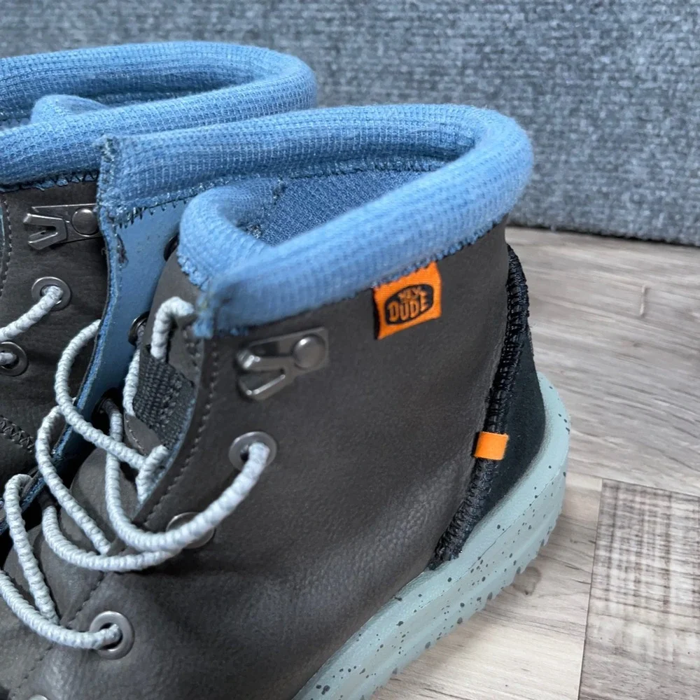 Hey Dude Bradley Boot Youth Size 5 Leather Lightweight Ankle Boot  Blue Gray